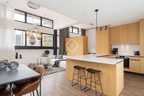 Apartment for sale in Barcelona, Spain 1 bedroom, 75 sq.m. No. 192619 - photo 10