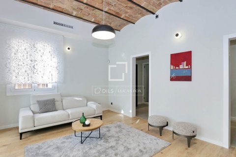 Apartment for sale in Barcelona, Spain 3 bedrooms, 130 sq.m. No. 192620 - photo 7