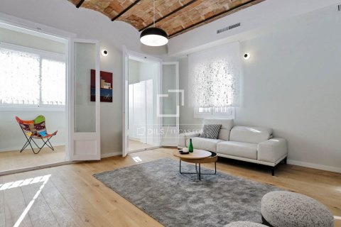 Apartment for sale in Barcelona, Spain 3 bedrooms, 130 sq.m. No. 192620 - photo 6
