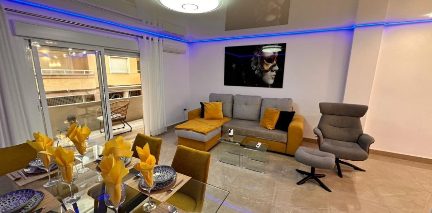 Dzīvoklis Torrevieja, Alicante, Spānijā 3 istabas, 121 m2 Nr. 165212