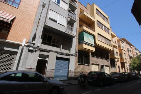 Gewerbeimmobilien zum Verkauf in Alicante, Spanien 24 Schlafzimmer, 1280 m2 Nr. 165210 - Foto 2