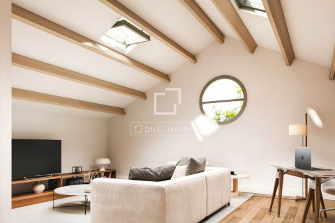 Villa for sale in Sant Just Desvern, Barcelona, Spain 4 bedrooms, 314 sq.m. No. 150634 - photo 14