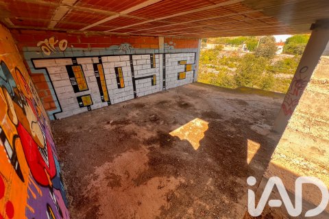 House for sale in La Torre de Claramunt, Barcelona, Spain 213.2 sq.m. No. 185463 - photo 9