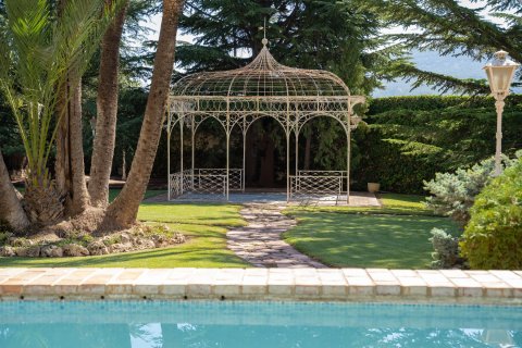 Huvila myytävänä Alcoy, Alicante, Espanja, 7 makuuhuonetta, 450 m2 No. 155071 - kuva 2