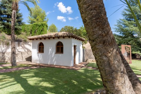 Huvila myytävänä Alcoy, Alicante, Espanja, 7 makuuhuonetta, 450 m2 No. 155071 - kuva 11