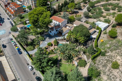 Huvila myytävänä Alcoy, Alicante, Espanja, 7 makuuhuonetta, 450 m2 No. 155071 - kuva 17