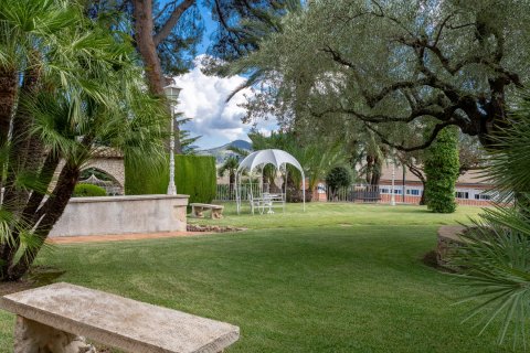 Huvila myytävänä Alcoy, Alicante, Espanja, 7 makuuhuonetta, 450 m2 No. 155071 - kuva 25