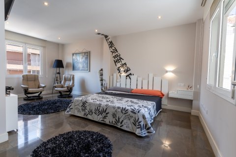 Dzīvoklis pārdošanā Alicante, Spānijā 3 istabas, 214 m2 Nr. 155068 - attēls 17