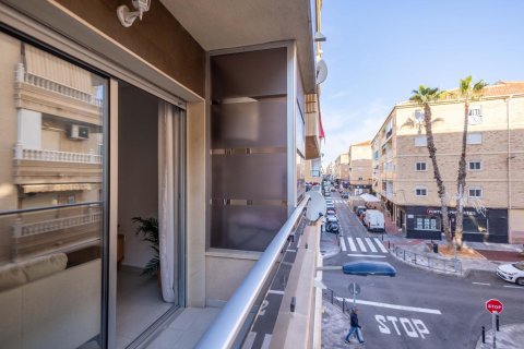 Apartment for sale in Torrevieja, Alicante, Spain 3 bedrooms, 92 sq.m. No. 189683 - photo 9