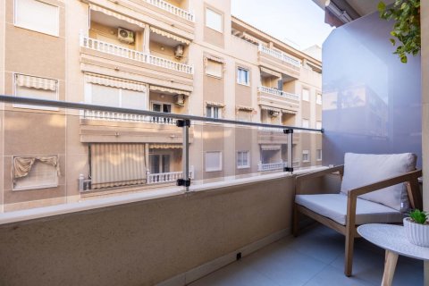 Apartment for sale in Torrevieja, Alicante, Spain 3 bedrooms, 92 sq.m. No. 189683 - photo 6