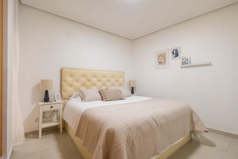 Apartment for sale in Torrevieja, Alicante, Spain 3 bedrooms, 92 sq.m. No. 189683 - photo 16