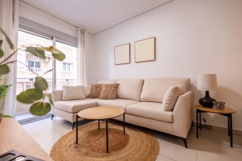 Apartment for sale in Torrevieja, Alicante, Spain 3 bedrooms, 92 sq.m. No. 189683 - photo 3