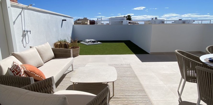 Townhouse in Pilar de la Horadada, Alicante, Spanien 3 Schlafzimmer, Nr. 146828
