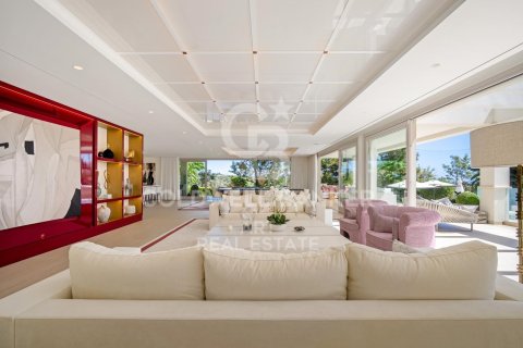 House for sale in Marbella, Malaga, Spain 6 bedrooms, 702 sq.m. No. 157884 - photo 2