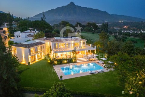 House for sale in Marbella, Malaga, Spain 6 bedrooms, 702 sq.m. No. 157884 - photo 16