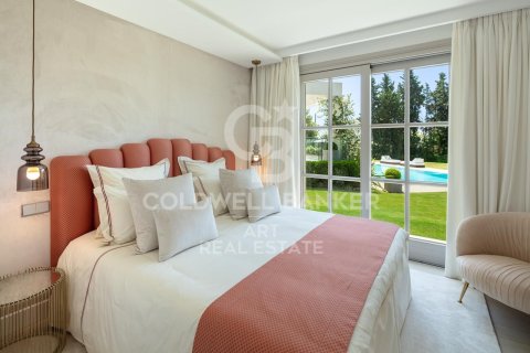 House for sale in Marbella, Malaga, Spain 6 bedrooms, 702 sq.m. No. 157884 - photo 10