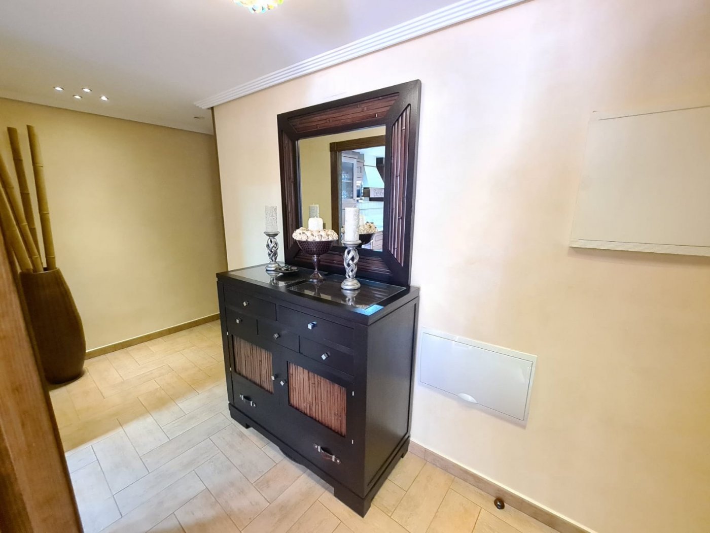 Квартира в Гуардамар-дель-Сегура, Аликанте, Испания 4 спальни, 110м2 №74707