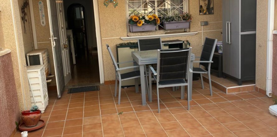 Bungalow in La Florida, Alicante, Spanien 2 Schlafzimmer, 90 m2 Nr. 184417