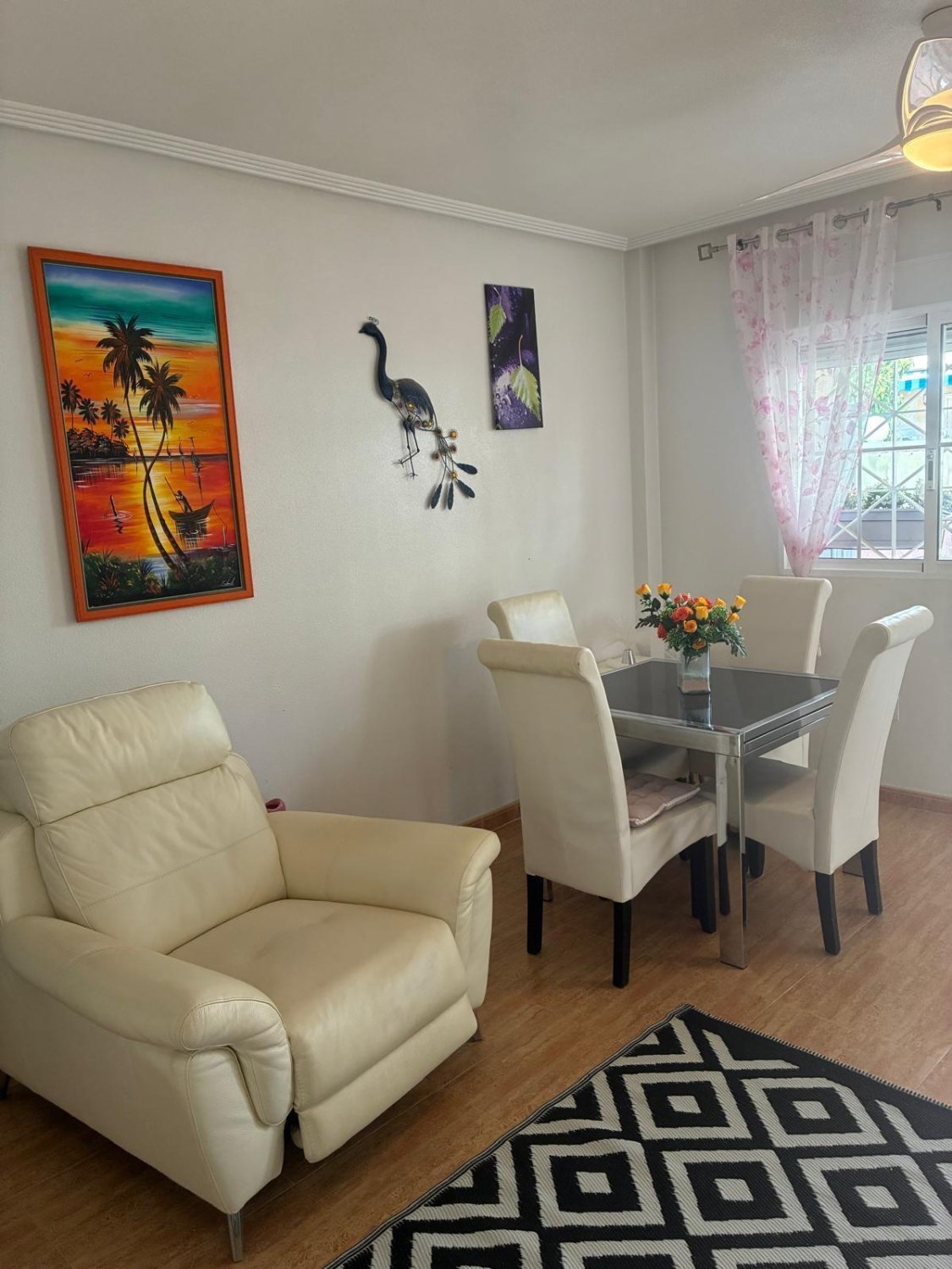 Bungalow i La Florida, Alicante, Spanien 2 sovrum, 90 kvm. Nr. 184417