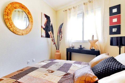 Apartamento en venta Dehesa De Campoamor, Alicante, España 3 dormitorios,  No. 136912 - foto 5