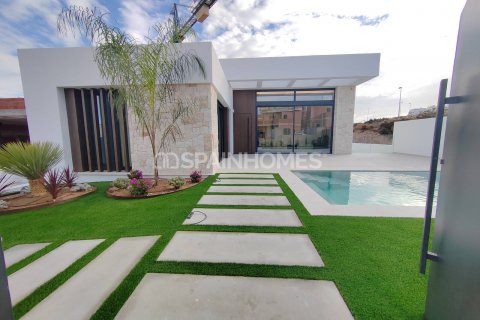 Villa for sale Rojales, Alicante, Spain 3 bedrooms, 170 sq.m. No. 99585 - photo 14