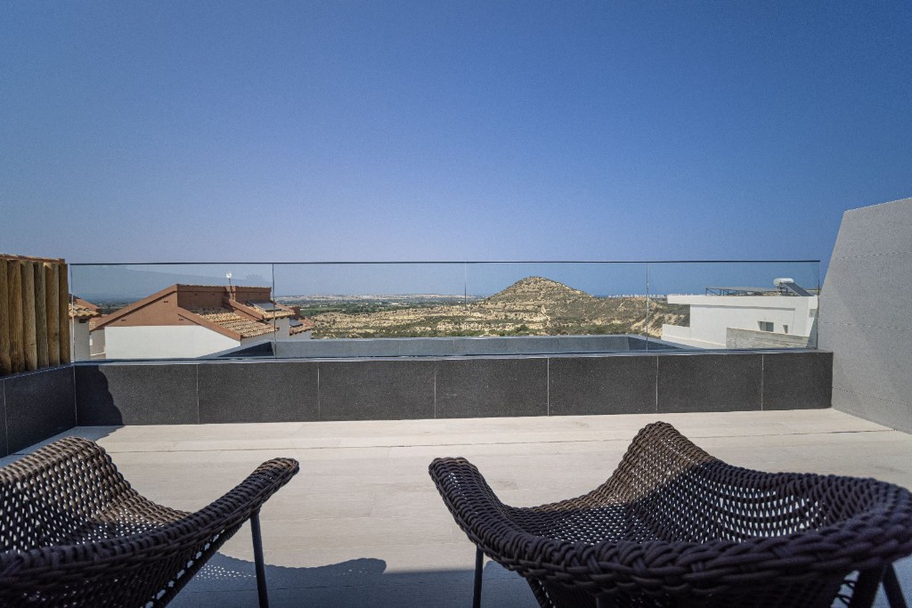 Radhus i Rojales, Alicante, Spanien 3 sovrum, 150 kvm. Nr. 145172