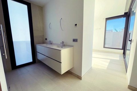 Villa for sale Benidorm, Alicante, Spain 3 bedrooms, 142 sq.m. No. 118834 - photo 17