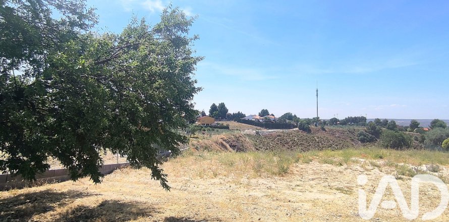 Земельный участок в Кольменар де Ореха, Мадрид, Испания 781м2 №184650