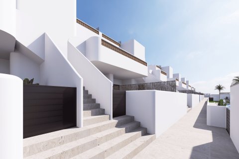 Bungalow for sale in Dolores, Alicante, Spain 3 bedrooms, 90 sq.m. No. 189855 - photo 8