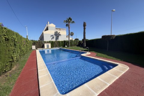 Kamienica w Playa Flamenca II, Alicante, Hiszpania 3 sypialnie, 130 mkw. nr 189860 – zdjęcie 29