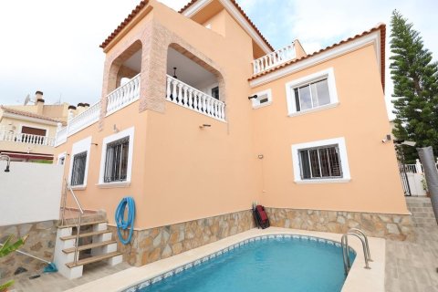 Villa in Urbanizacion Las Filipinas, Alicante, Spain 5 bedrooms, 208 sq.m. No. 189858