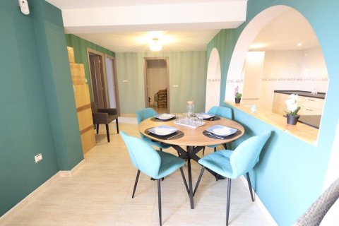 Villa zum Verkauf in Urbanizacion Las Filipinas, Alicante, Spanien 5 Schlafzimmer, 208 m2 Nr. 189858 - Foto 20