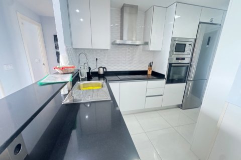 Wohnung zum Verkauf in Punta Prima, Alicante, Spanien 2 Schlafzimmer, 75 m2 Nr. 145374 - Foto 7