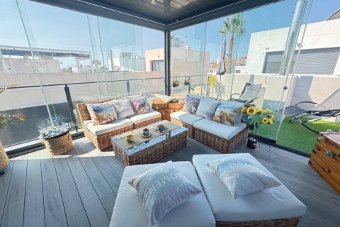 Kamienica w Alicante, Hiszpania 2 sypialnie, 70 mkw. nr 145375 – zdjęcie 22