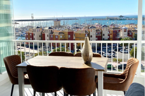 Продажа квартиры в Торревьеха, Аликанте, Испания 3 спальни, 98м2 №145378 - фото 1