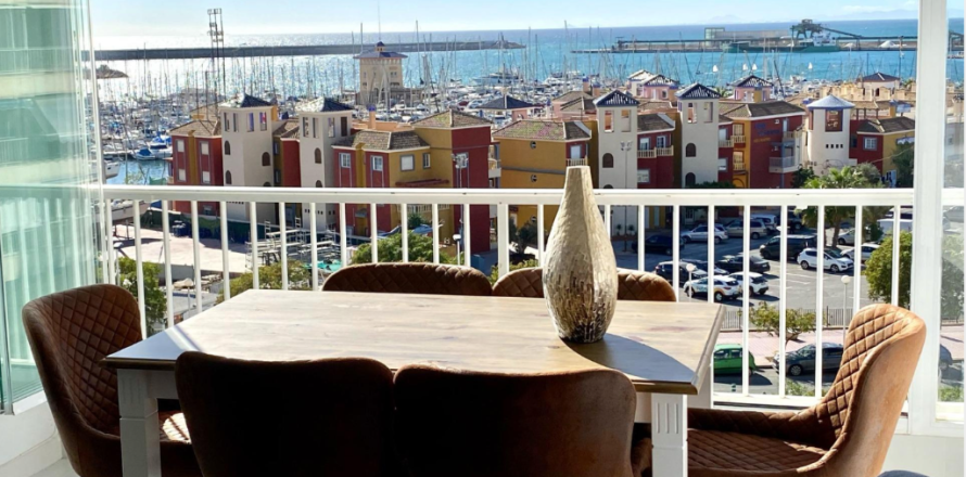 Квартира в Торревьеха, Аликанте, Испания 3 спальни, 98м2 №145378