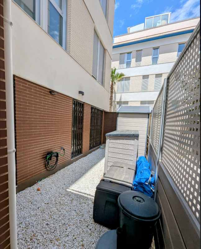 Lägenhet i Alicante, Spanien 3 sovrum, 82 kvm. Nr. 145377