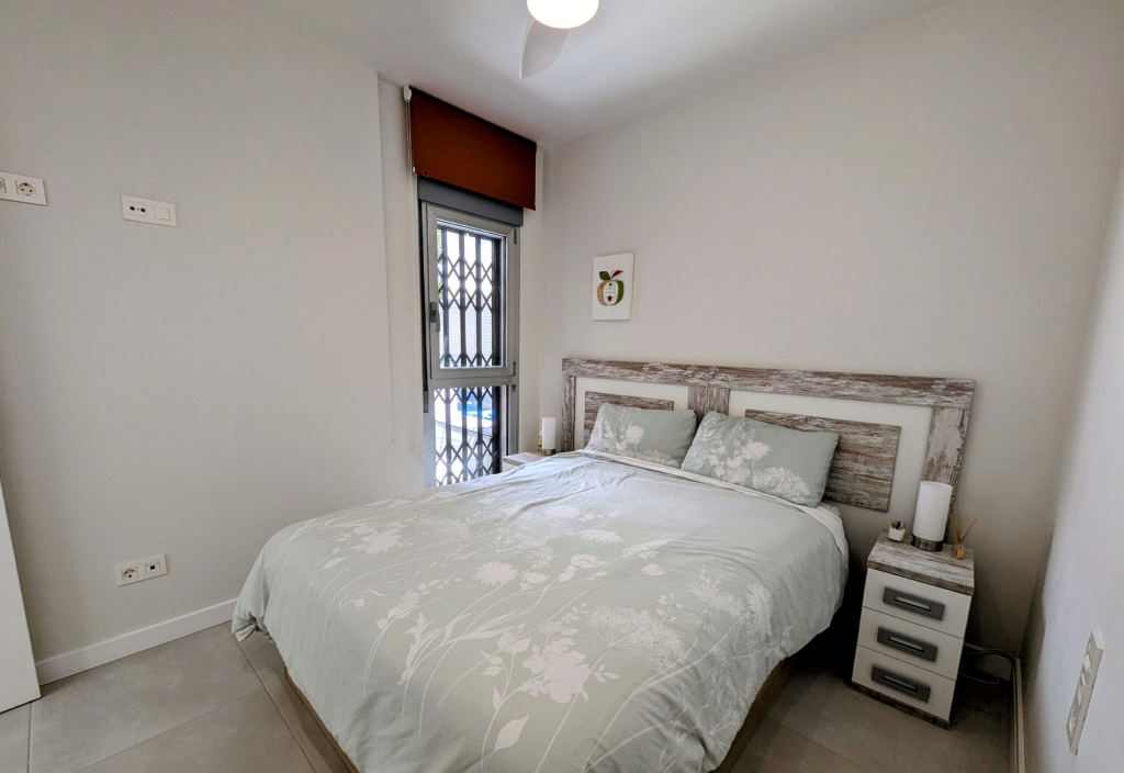 Lägenhet i Alicante, Spanien 3 sovrum, 82 kvm. Nr. 145377