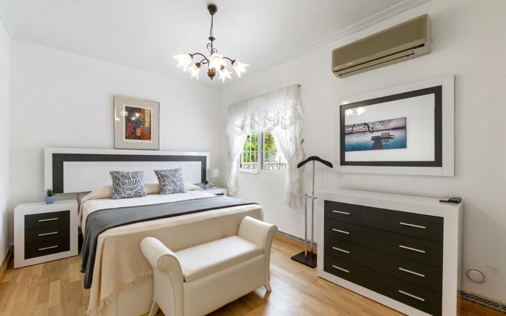 Huvila Alicante, Espanja 3 makuuhuonetta, 85 m2 No. 145379