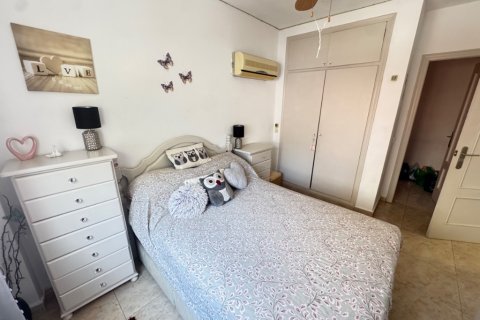 Villa for sale in Alicante, Spain 4 bedrooms, 120 sq.m. No. 145373 - photo 14