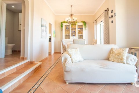 Hus till salu i Altea, Alicante, Spanien 4 sovrum, 146 kvm. Nr. 153282 - foto 8