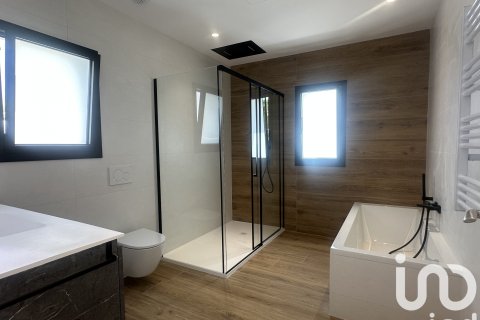 Māja pārdošanā Sant Esteve Sesrovires, Barcelona, Spānijā 4 istabas, 237.34 m2 Nr. 153286 - attēls 12