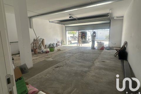 Māja pārdošanā Sant Esteve Sesrovires, Barcelona, Spānijā 4 istabas, 237.34 m2 Nr. 153286 - attēls 19