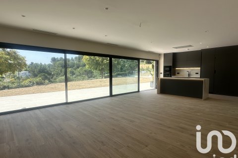 Māja pārdošanā Sant Esteve Sesrovires, Barcelona, Spānijā 4 istabas, 237.34 m2 Nr. 153286 - attēls 21