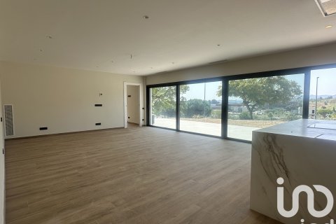 Māja pārdošanā Sant Esteve Sesrovires, Barcelona, Spānijā 4 istabas, 237.34 m2 Nr. 153286 - attēls 20