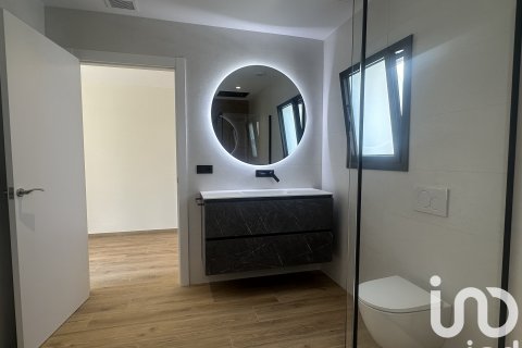 Māja pārdošanā Sant Esteve Sesrovires, Barcelona, Spānijā 4 istabas, 237.34 m2 Nr. 153286 - attēls 13