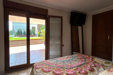 Hus till salu i Vila-real, Castellon, Spanien 4 sovrum, 229 kvm. Nr. 153287 - foto 18