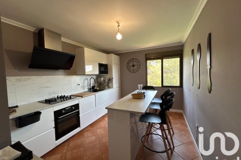 Hus till salu i Vila-real, Castellon, Spanien 4 sovrum, 229 kvm. Nr. 153287 - foto 8