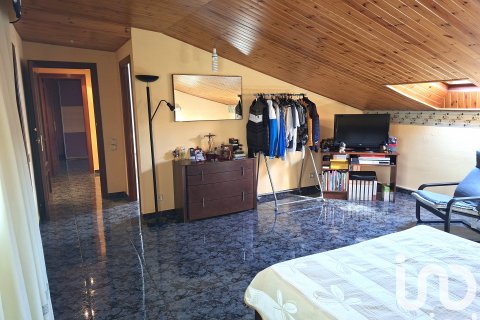 Dvīņu māja pārdošanā Barbastro, Huesca, Spānijā 4 istabas, 169 m2 Nr. 153281 - attēls 28