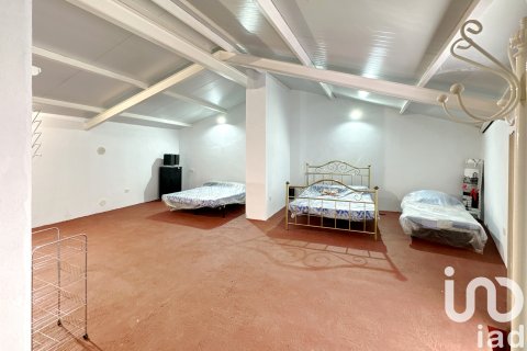 Villa for sale in Granja de Torrehermosa, Badajoz, Spain 3 bedrooms, 318 sq.m. No. 153285 - photo 10